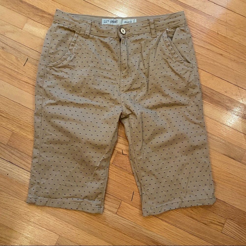 Boy’s shorts 13-14 years